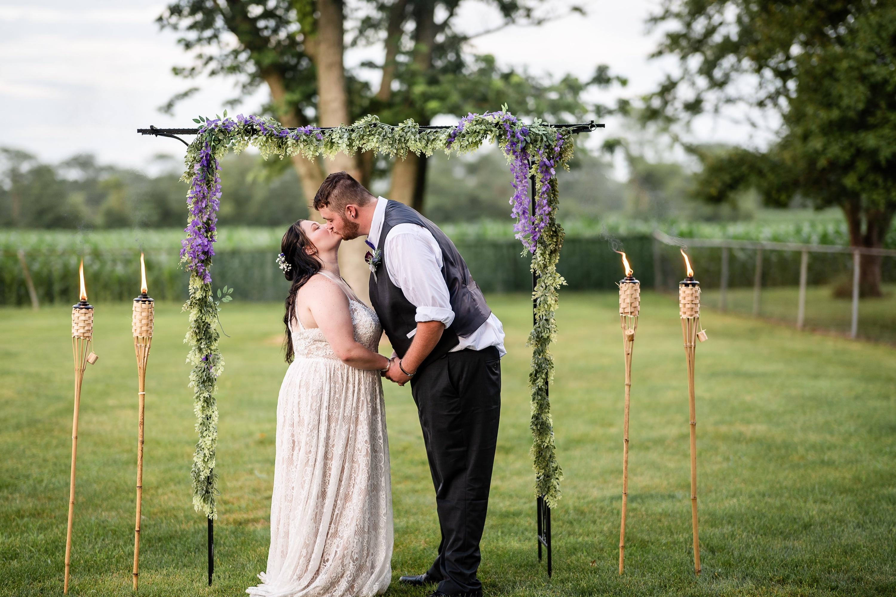 carousel-hero-element image-0